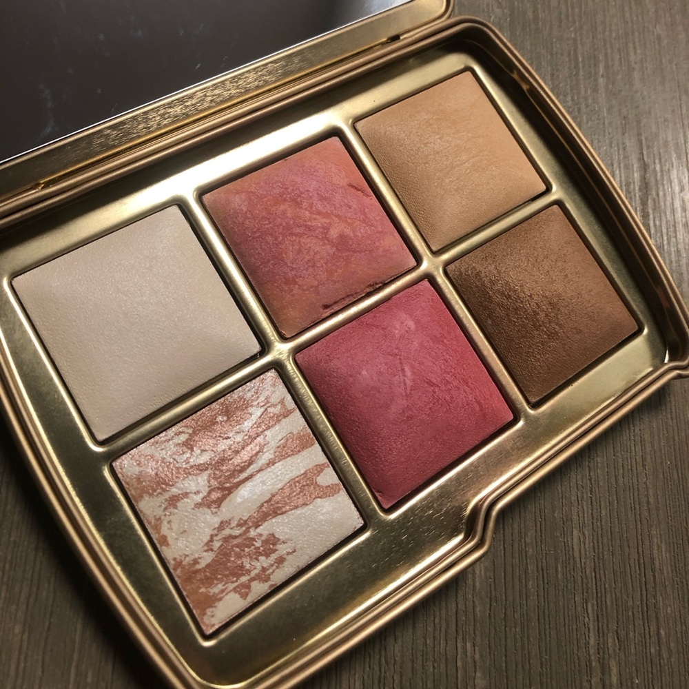 HOURGLASS & BARNEYS NEW YORK - AMBIENT LIGHTING EDIT- VOLUME II